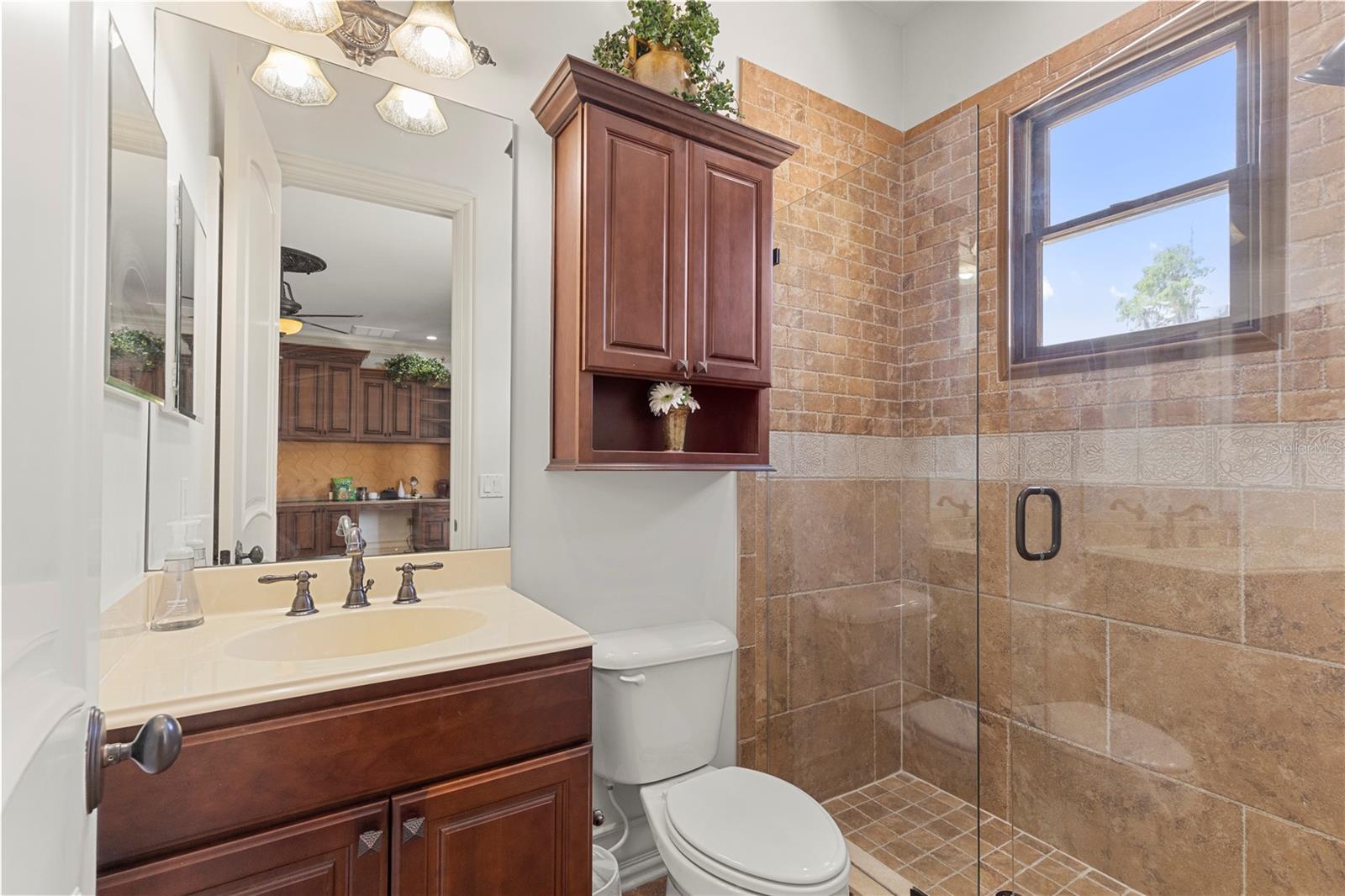 216 LAKE BRANT DR, LUTZ, FL, 33548