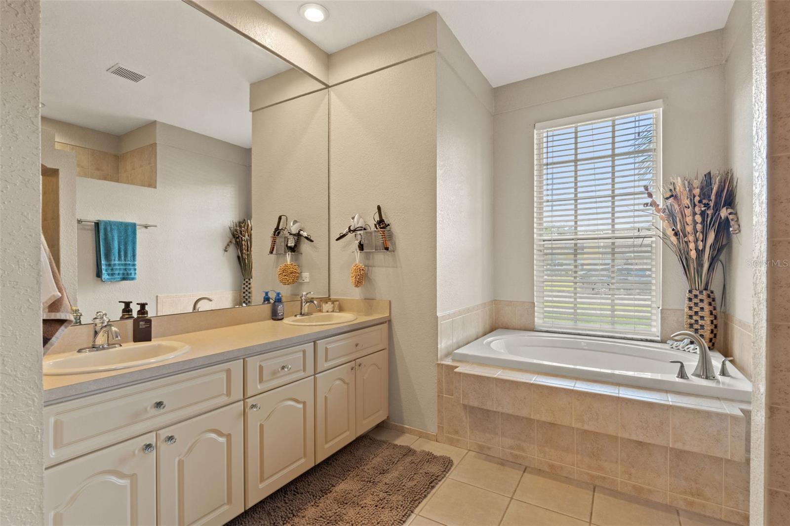10327 VELVETSEED CIR, SPRING HILL, FL, 34608