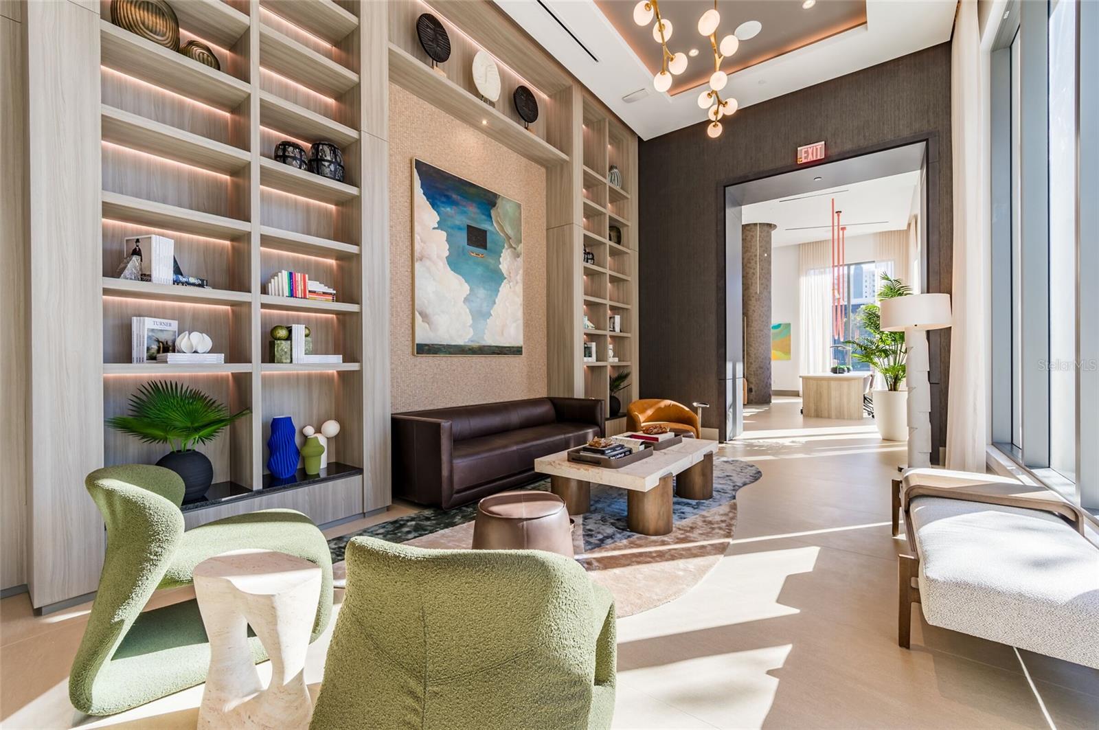 275 1ST AVENUE SOUTH #2208, ST PETERSBURG, FL, 33701