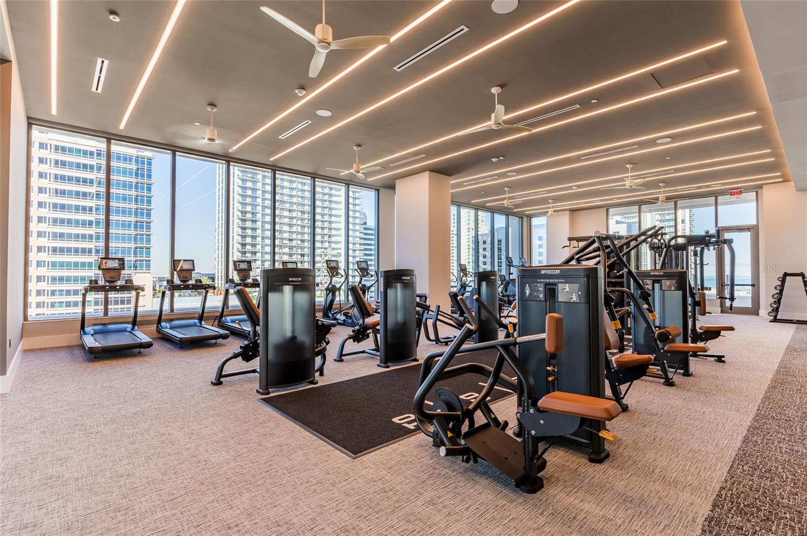 275 1ST AVENUE SOUTH #2208, ST PETERSBURG, FL, 33701