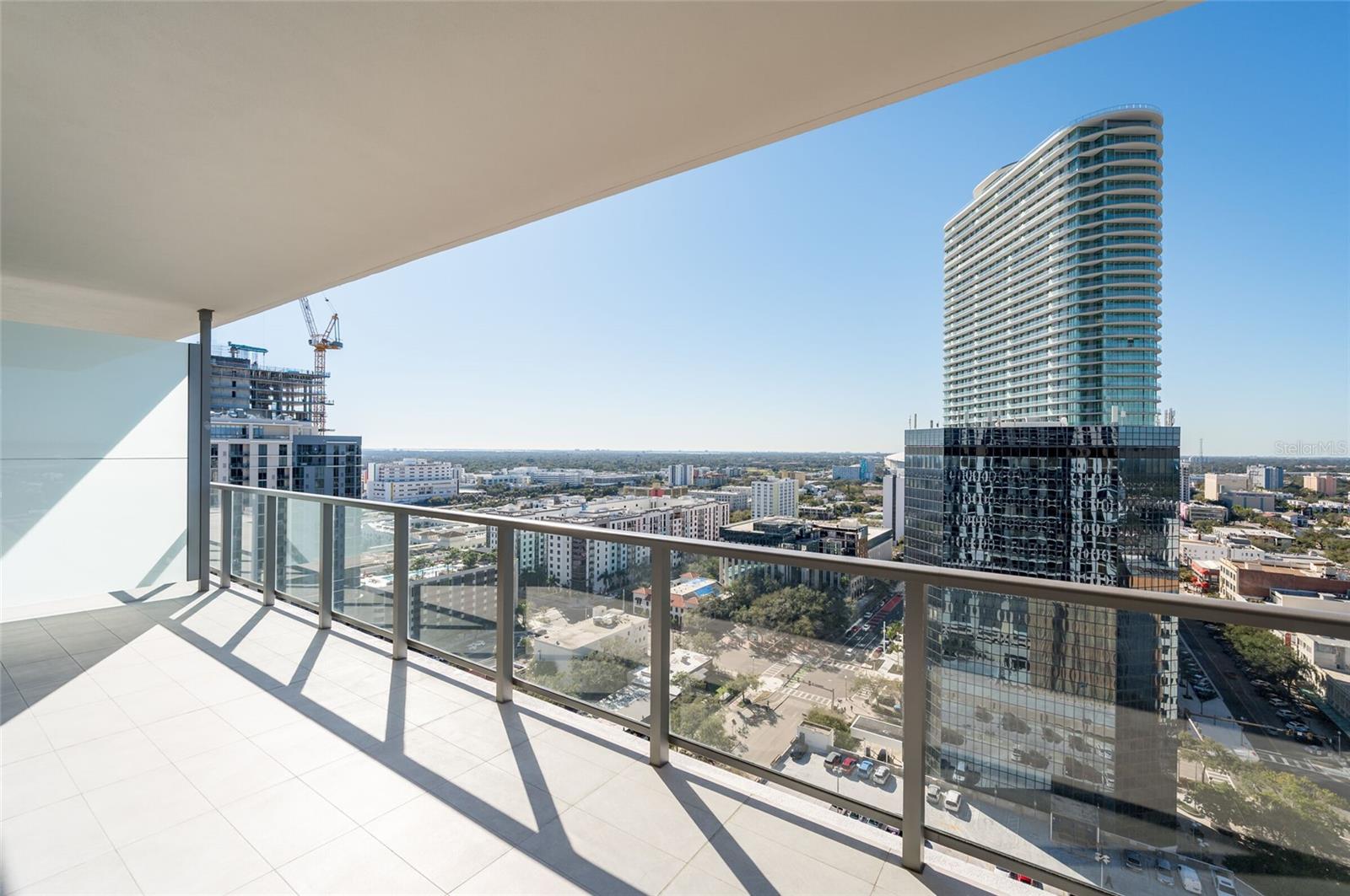 275 1ST AVENUE SOUTH #2208, ST PETERSBURG, FL, 33701