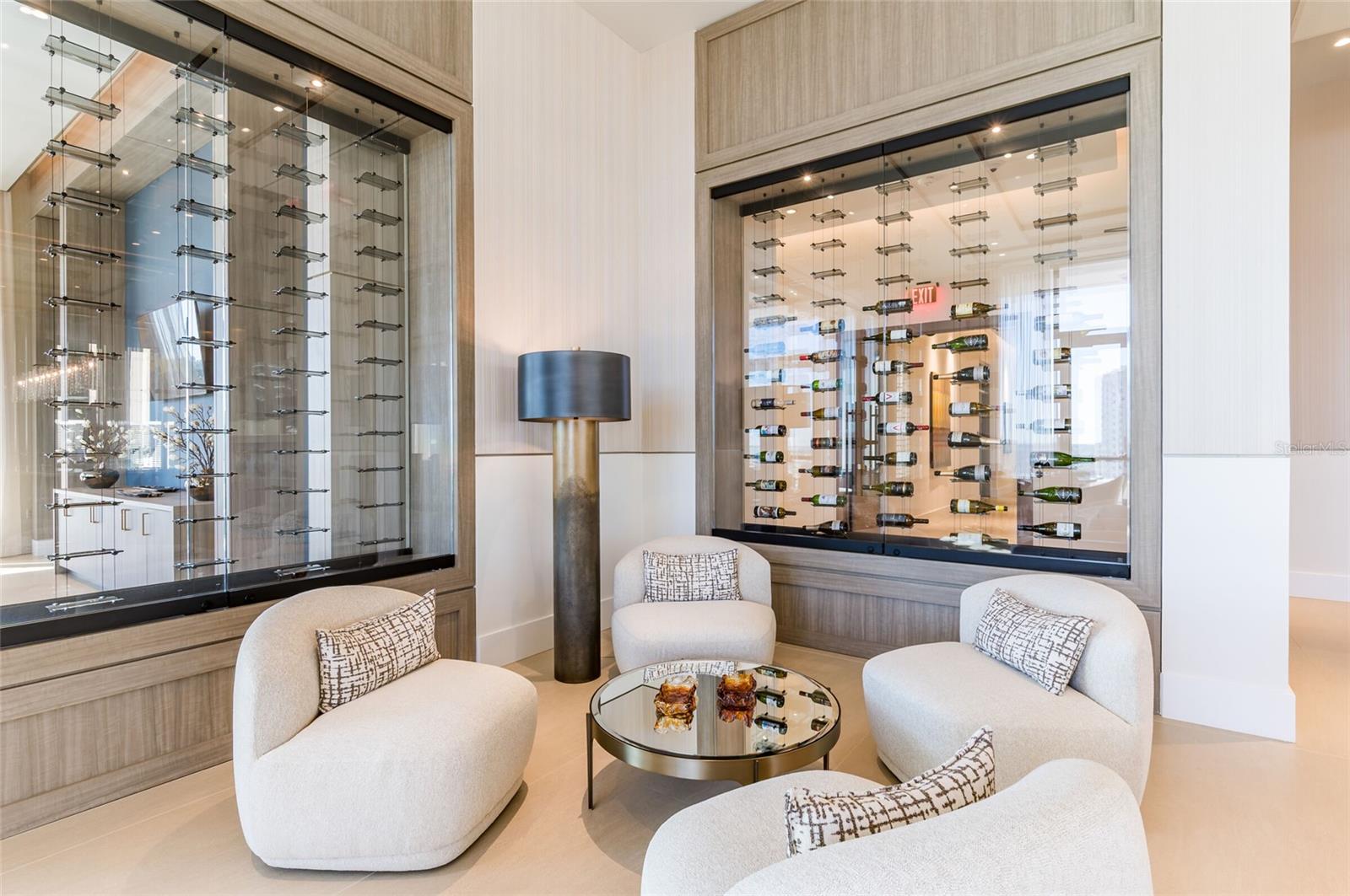 275 1ST AVENUE SOUTH #2208, ST PETERSBURG, FL, 33701