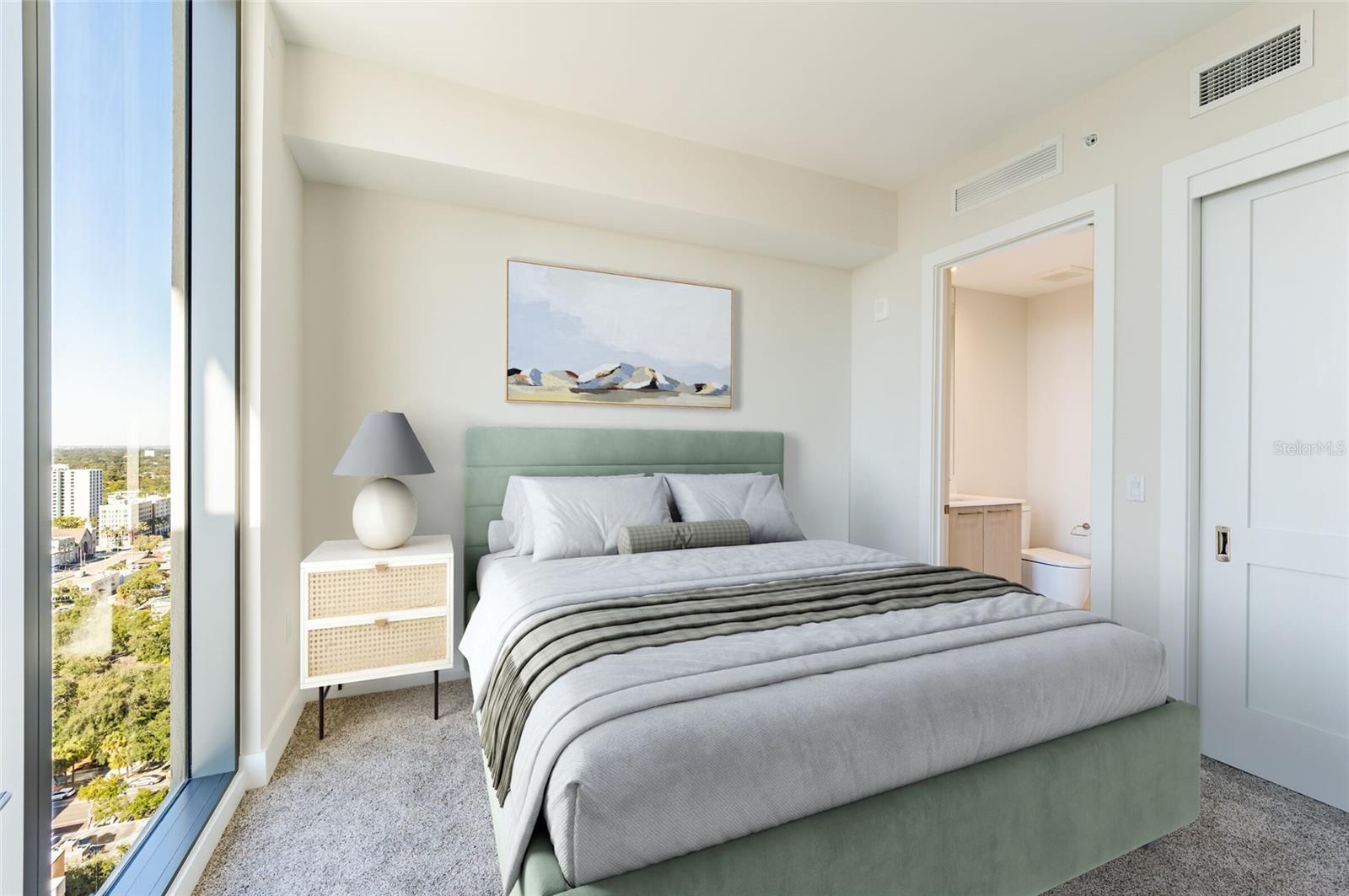 275 1ST AVENUE SOUTH #2208, ST PETERSBURG, FL, 33701