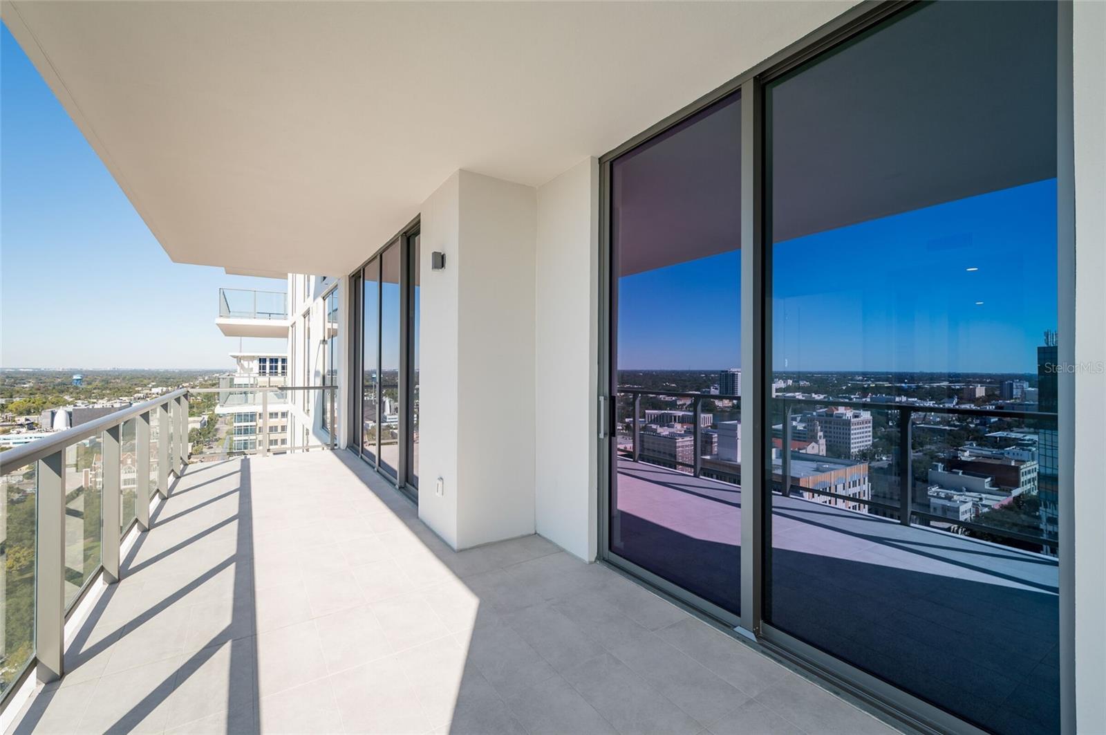 275 1ST AVENUE SOUTH #2208, ST PETERSBURG, FL, 33701