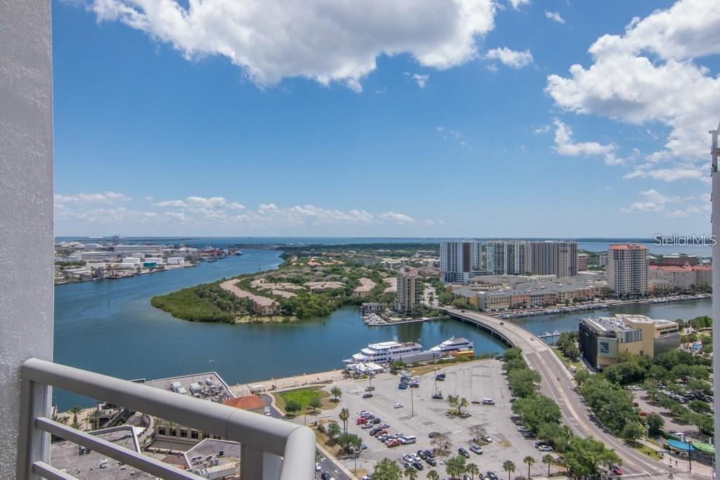 1209 E CUMBERLAND AVE #2502, TAMPA, FL, 33602