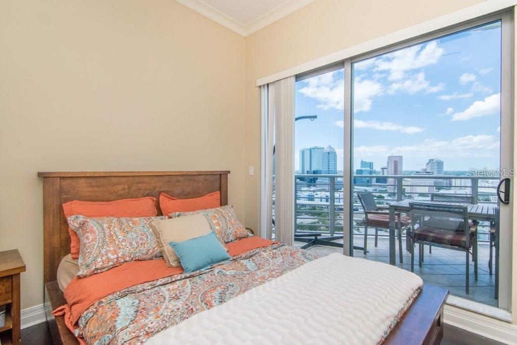 1209 E CUMBERLAND AVE #2502, TAMPA, FL, 33602