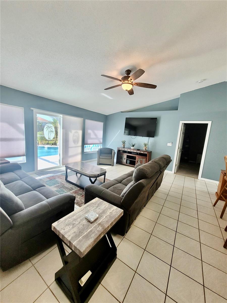 245 FOGGY CREEK RD, DAVENPORT, FL, 33837