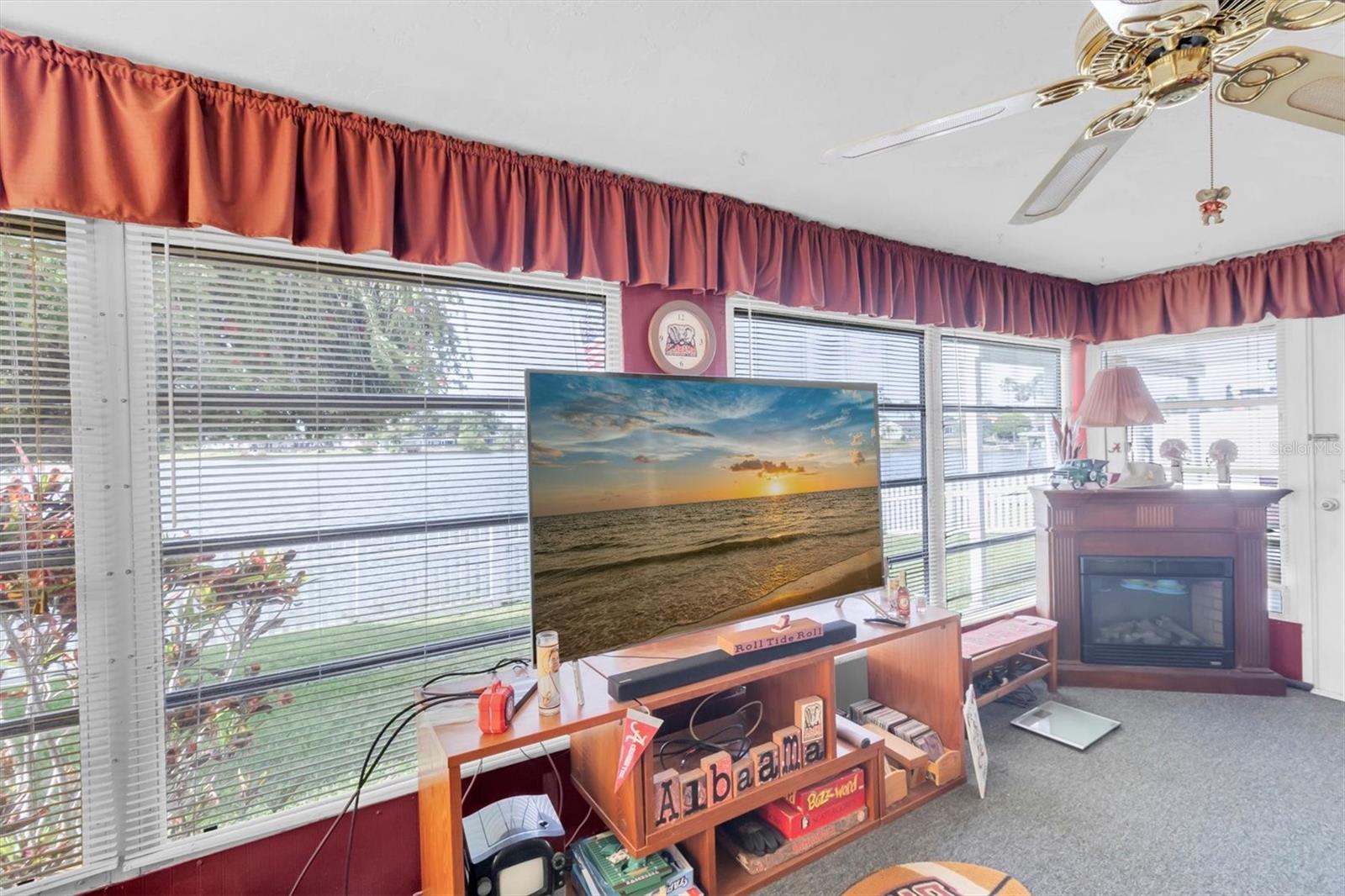 4230 SUNRAY DR, HOLIDAY, FL, 34691