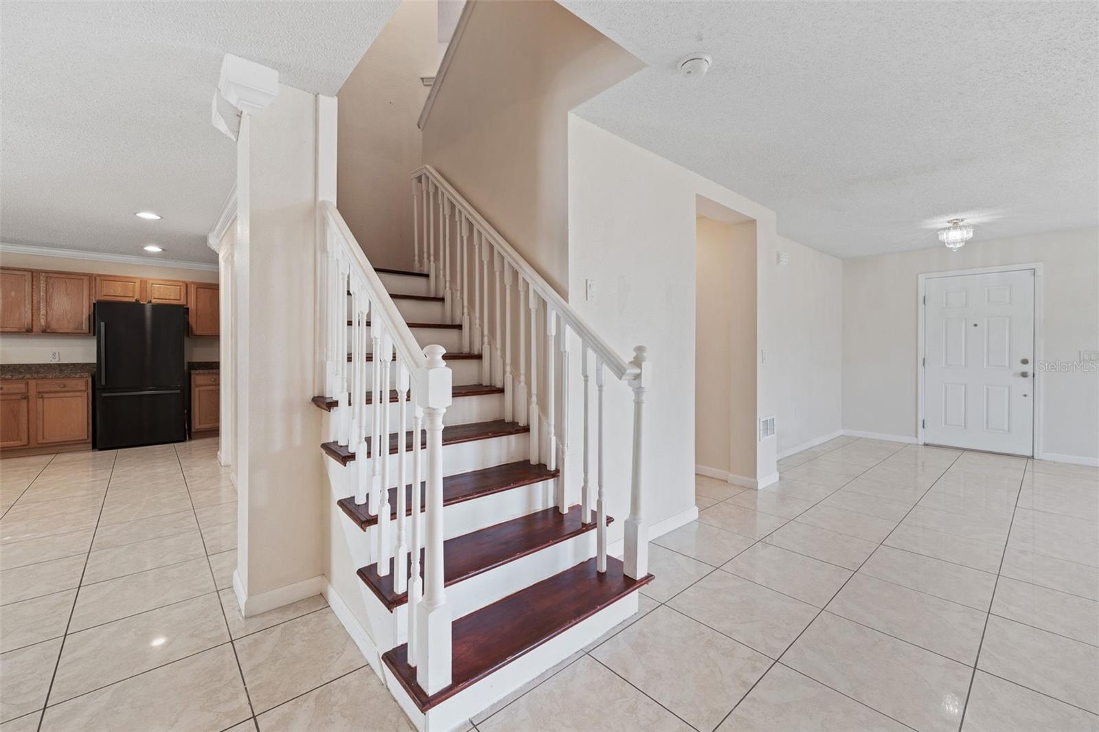 831 NEPTUNE POINTE LN, KISSIMMEE, FL, 34744