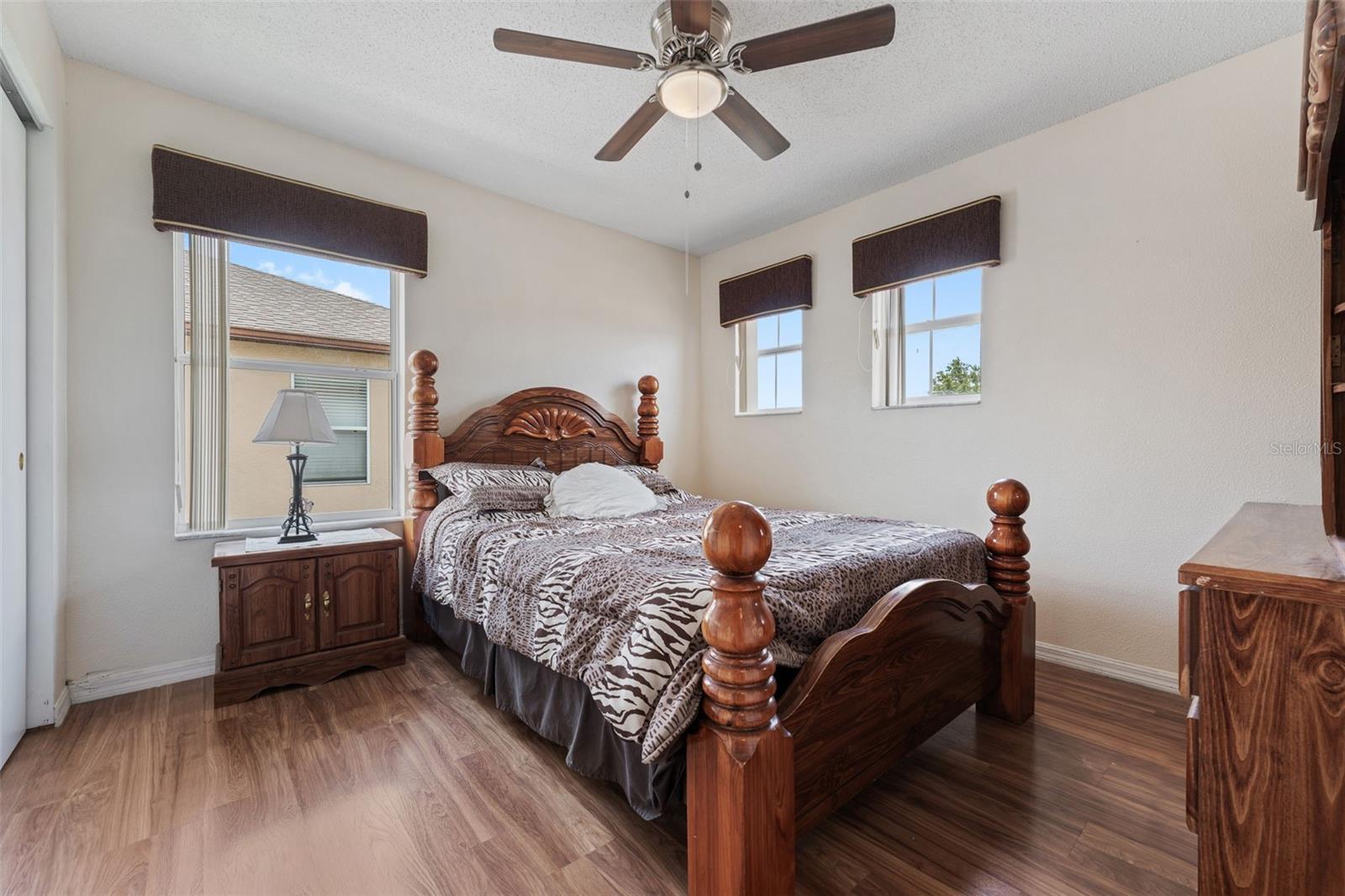 831 NEPTUNE POINTE LN, KISSIMMEE, FL, 34744
