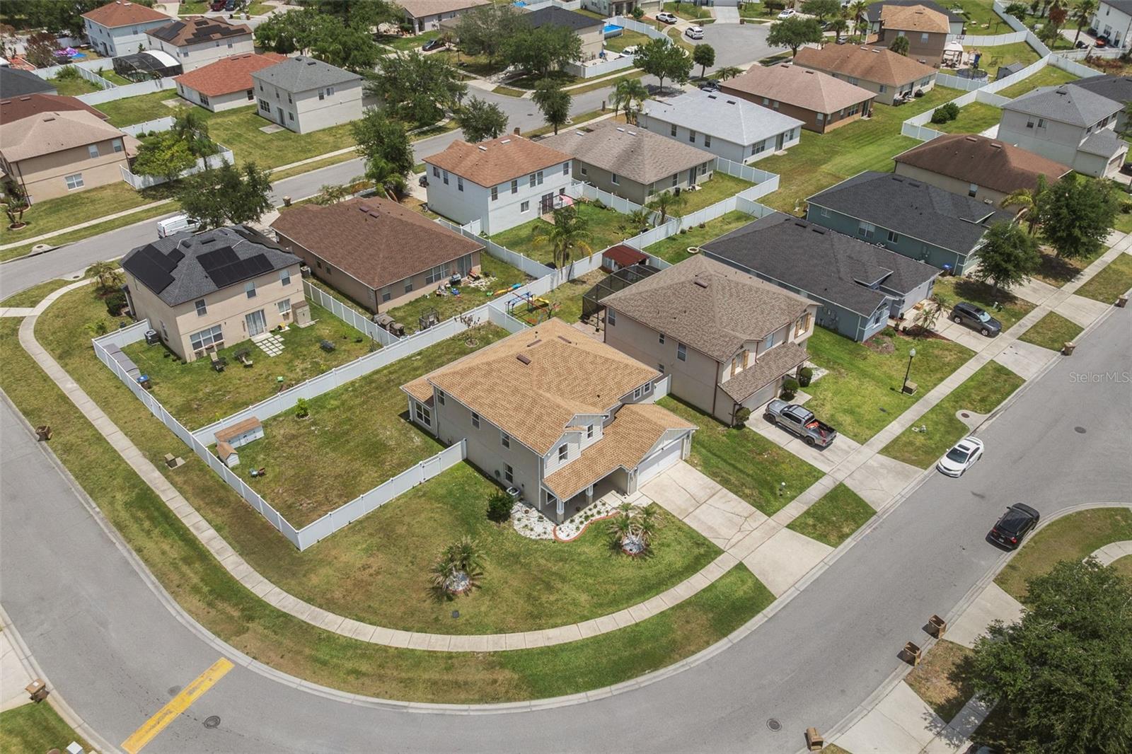831 NEPTUNE POINTE LN, KISSIMMEE, FL, 34744