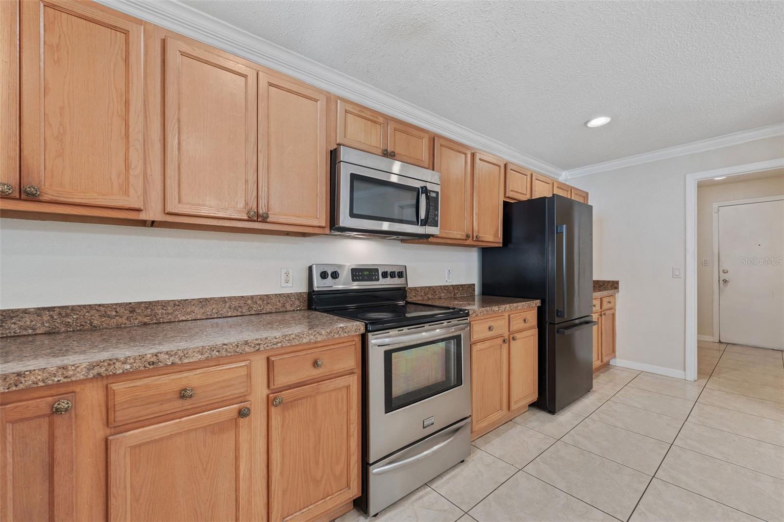 831 NEPTUNE POINTE LN, KISSIMMEE, FL, 34744