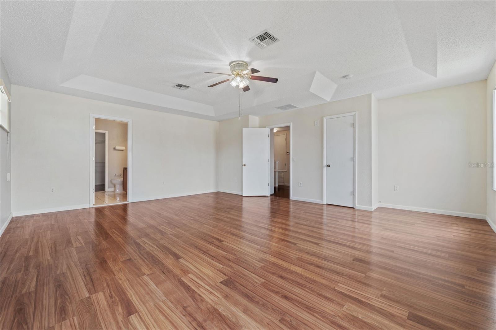 831 NEPTUNE POINTE LN, KISSIMMEE, FL, 34744