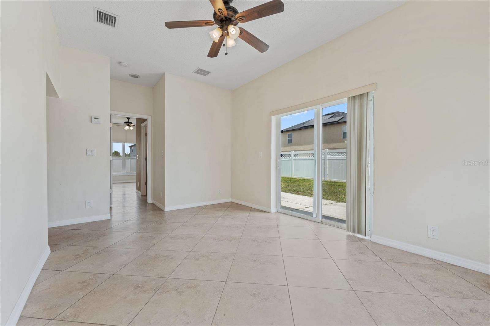 831 NEPTUNE POINTE LN, KISSIMMEE, FL, 34744