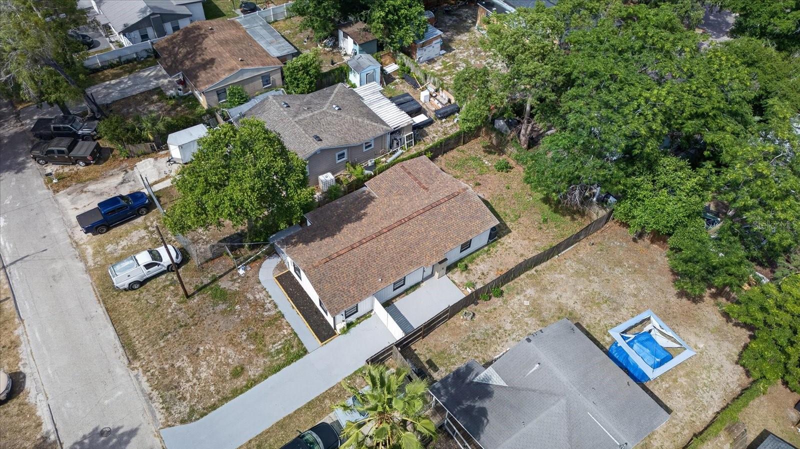 9405 N MARY AVE, TAMPA, FL, 33612