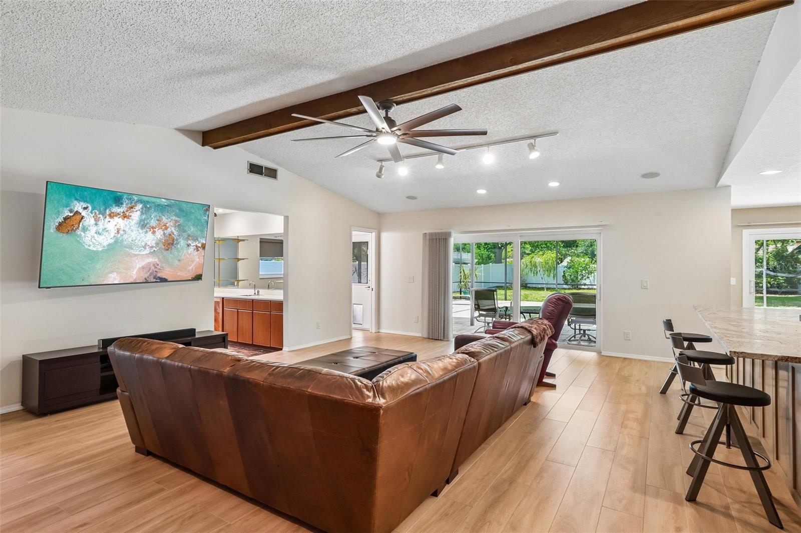 2424 SUNDANCER DR, CLEARWATER, FL, 33759