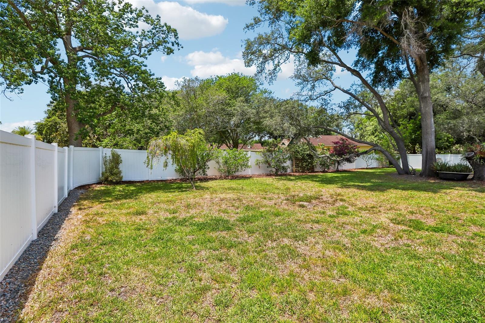 2424 SUNDANCER DR, CLEARWATER, FL, 33759