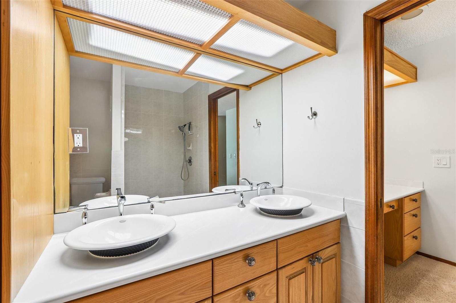 2424 SUNDANCER DR, CLEARWATER, FL, 33759