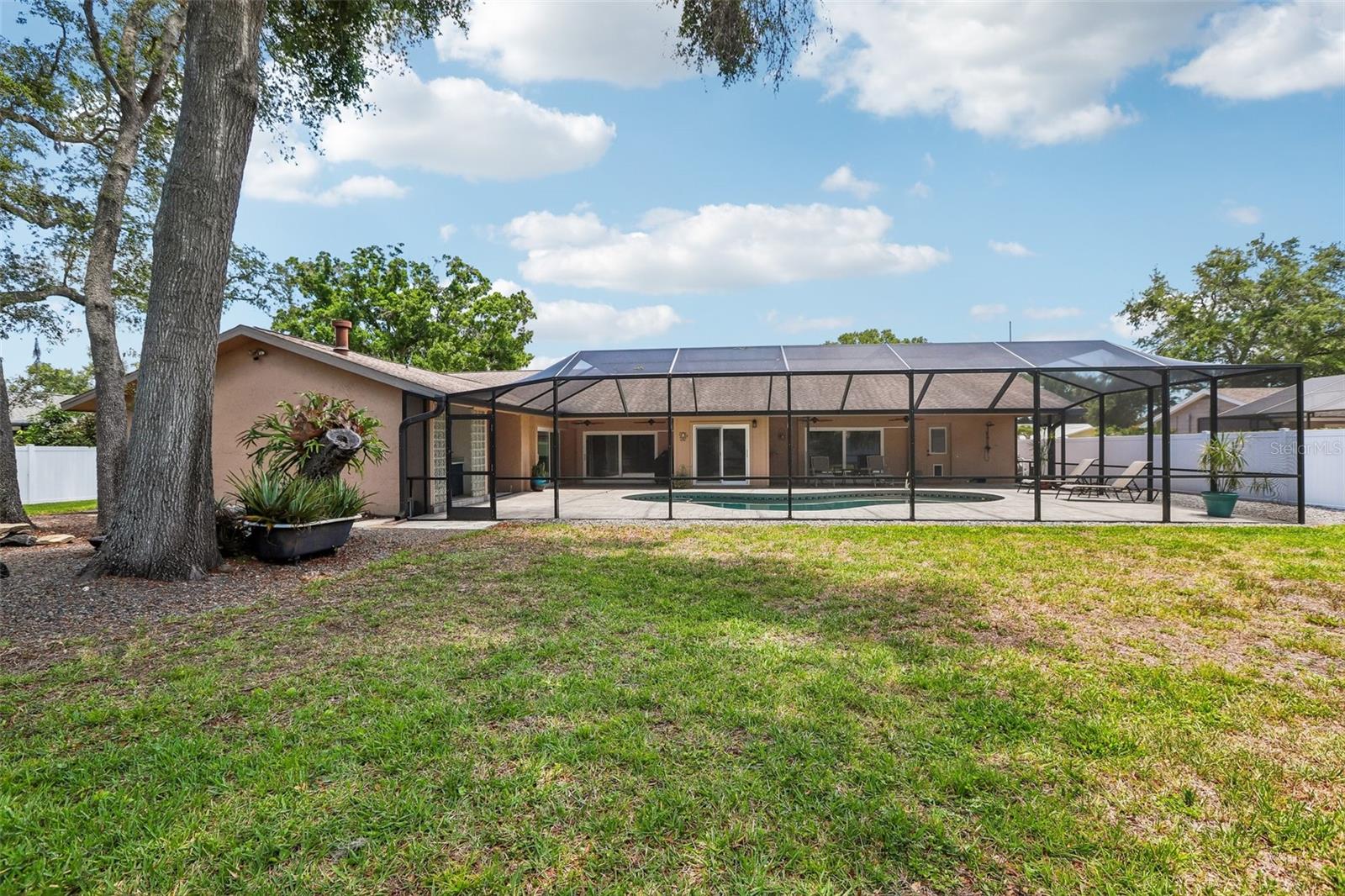 2424 SUNDANCER DR, CLEARWATER, FL, 33759