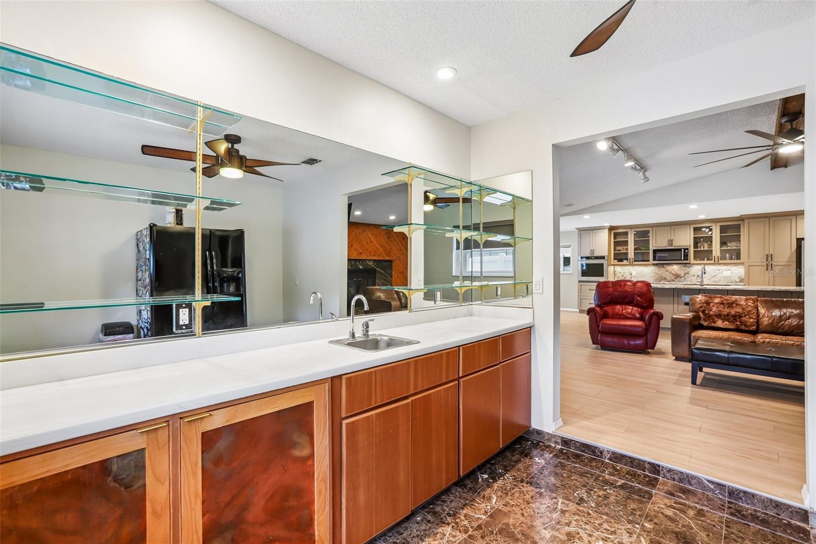 2424 SUNDANCER DR, CLEARWATER, FL, 33759