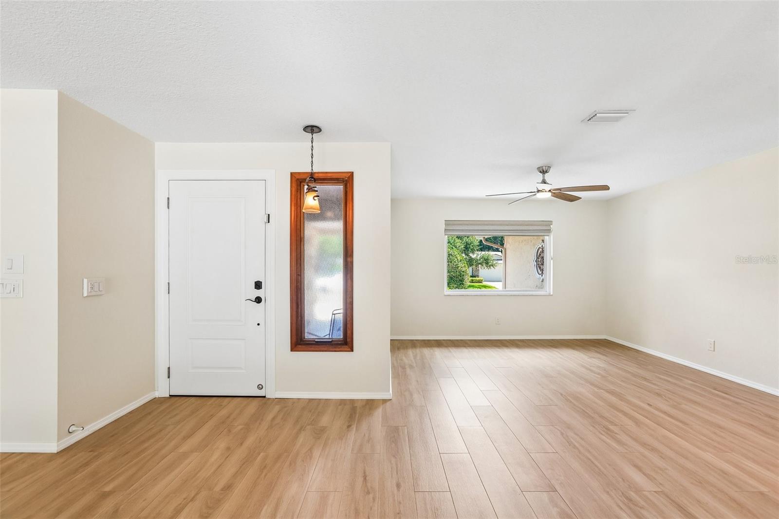 2424 SUNDANCER DR, CLEARWATER, FL, 33759