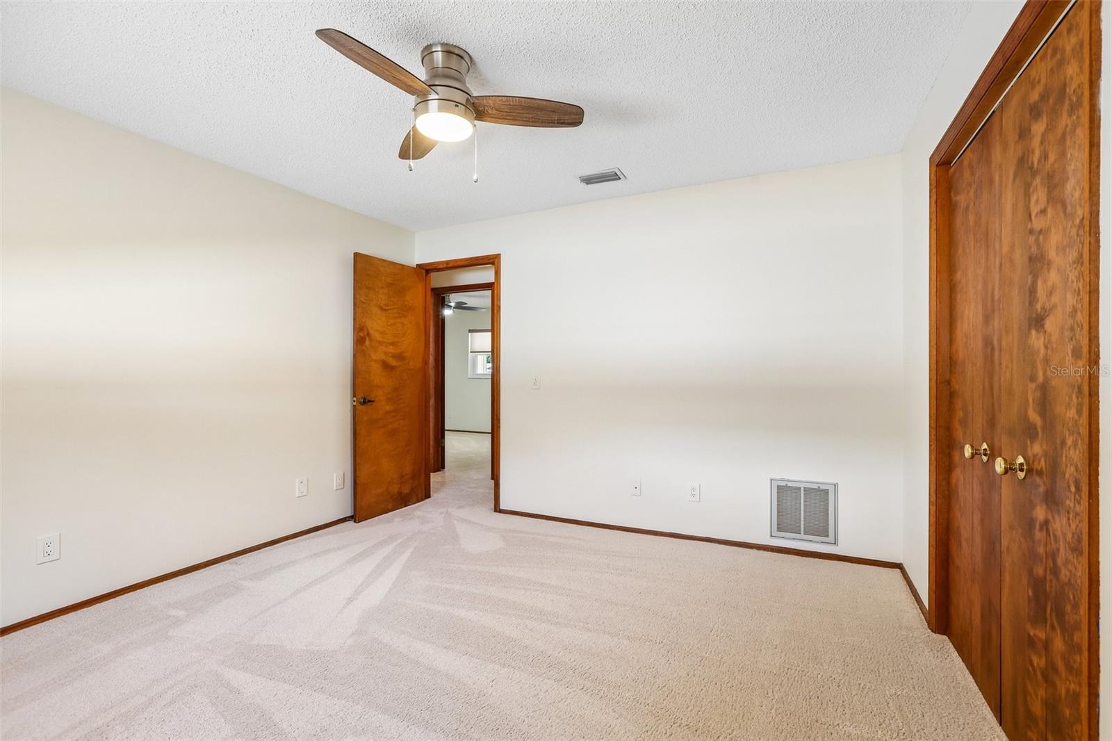 2424 SUNDANCER DR, CLEARWATER, FL, 33759