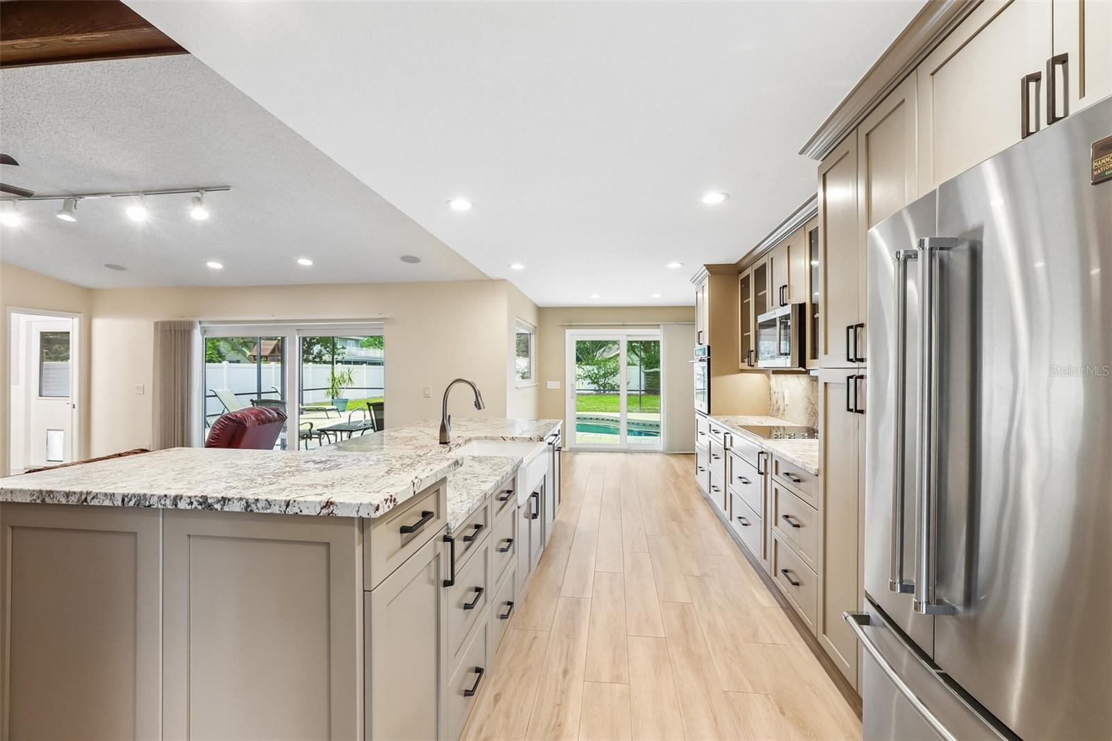 2424 SUNDANCER DR, CLEARWATER, FL, 33759