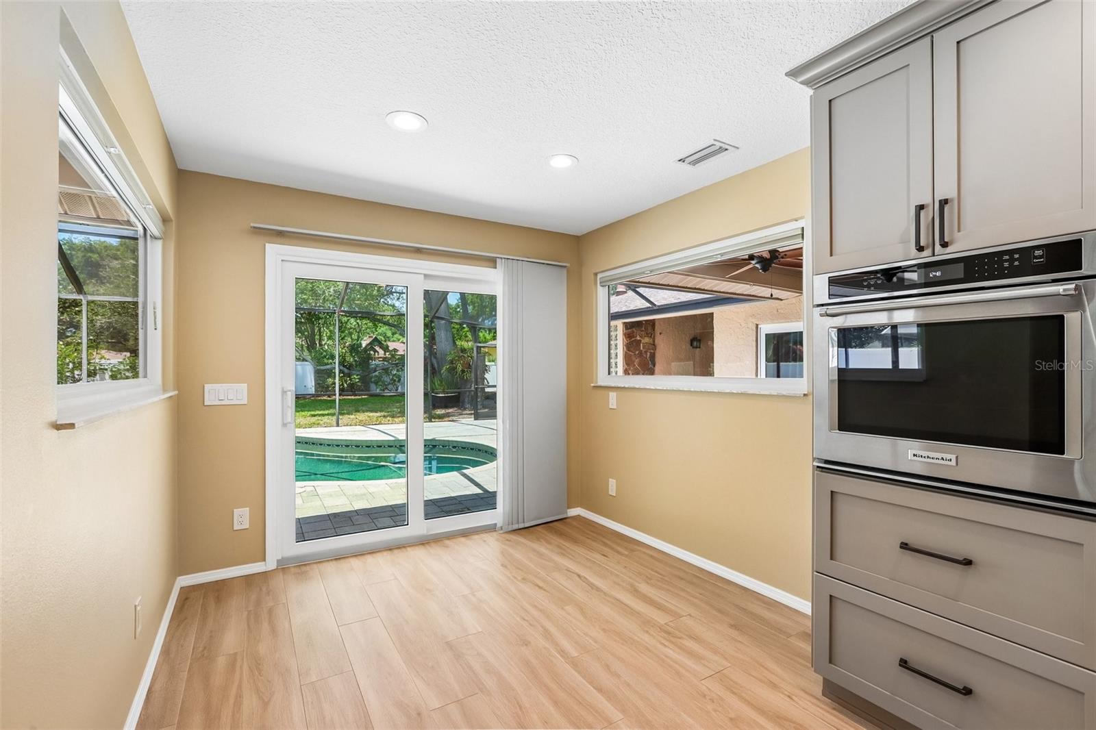 2424 SUNDANCER DR, CLEARWATER, FL, 33759