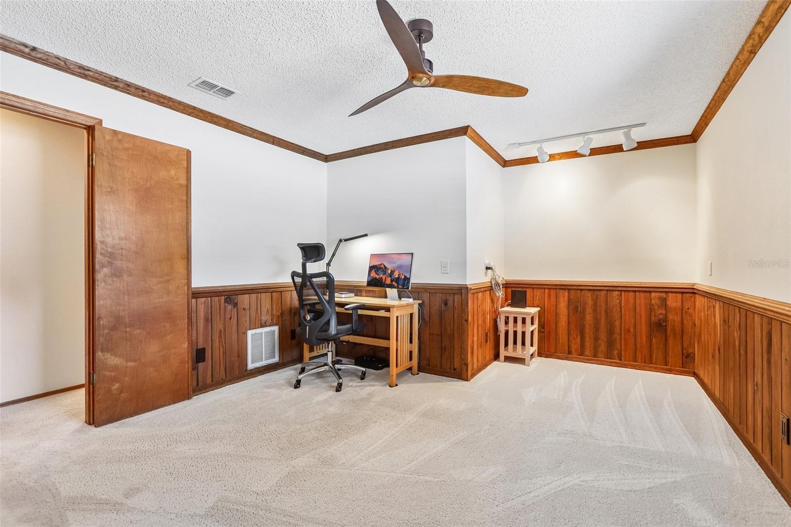 2424 SUNDANCER DR, CLEARWATER, FL, 33759