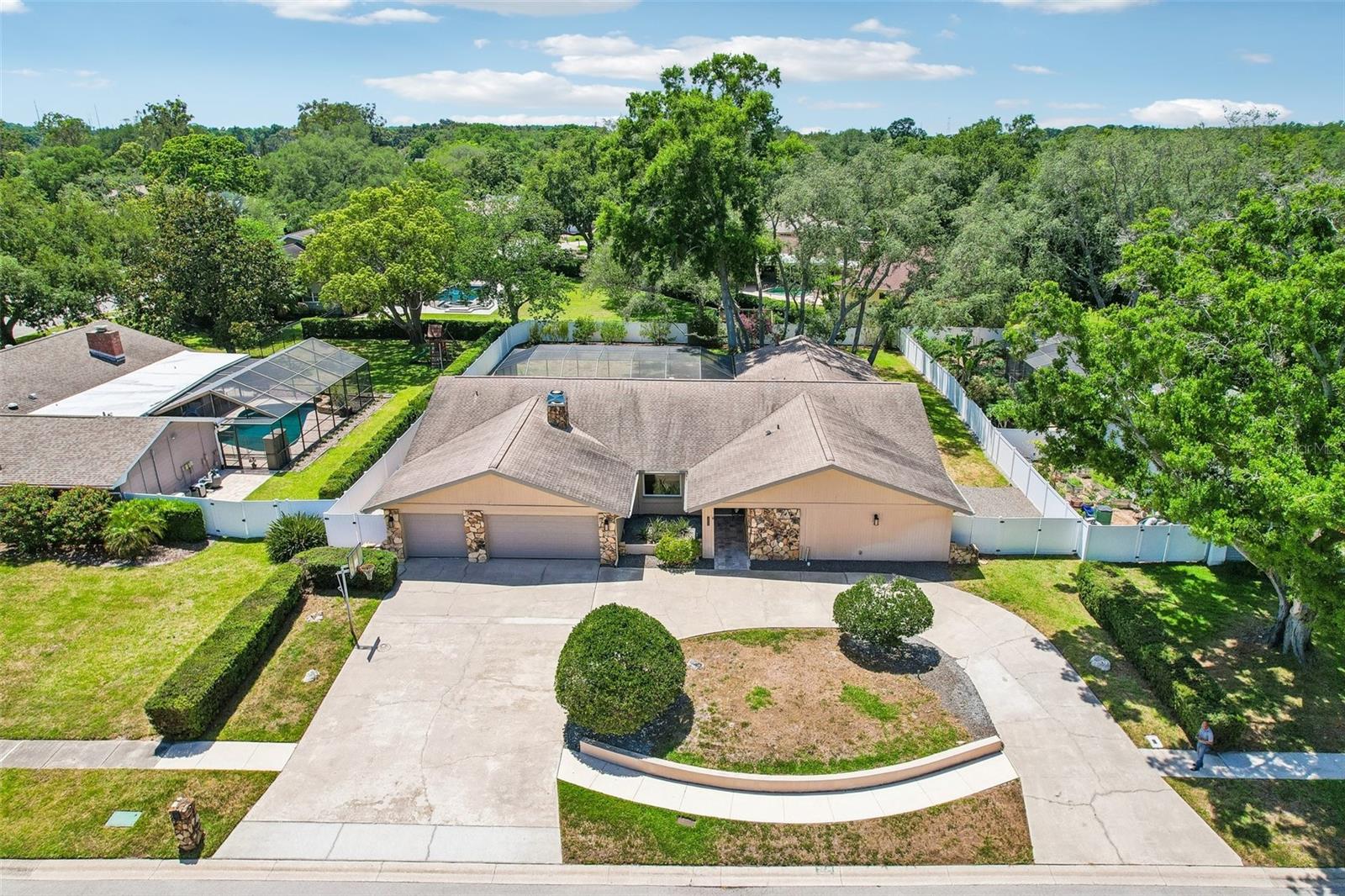 2424 SUNDANCER DR, CLEARWATER, FL, 33759