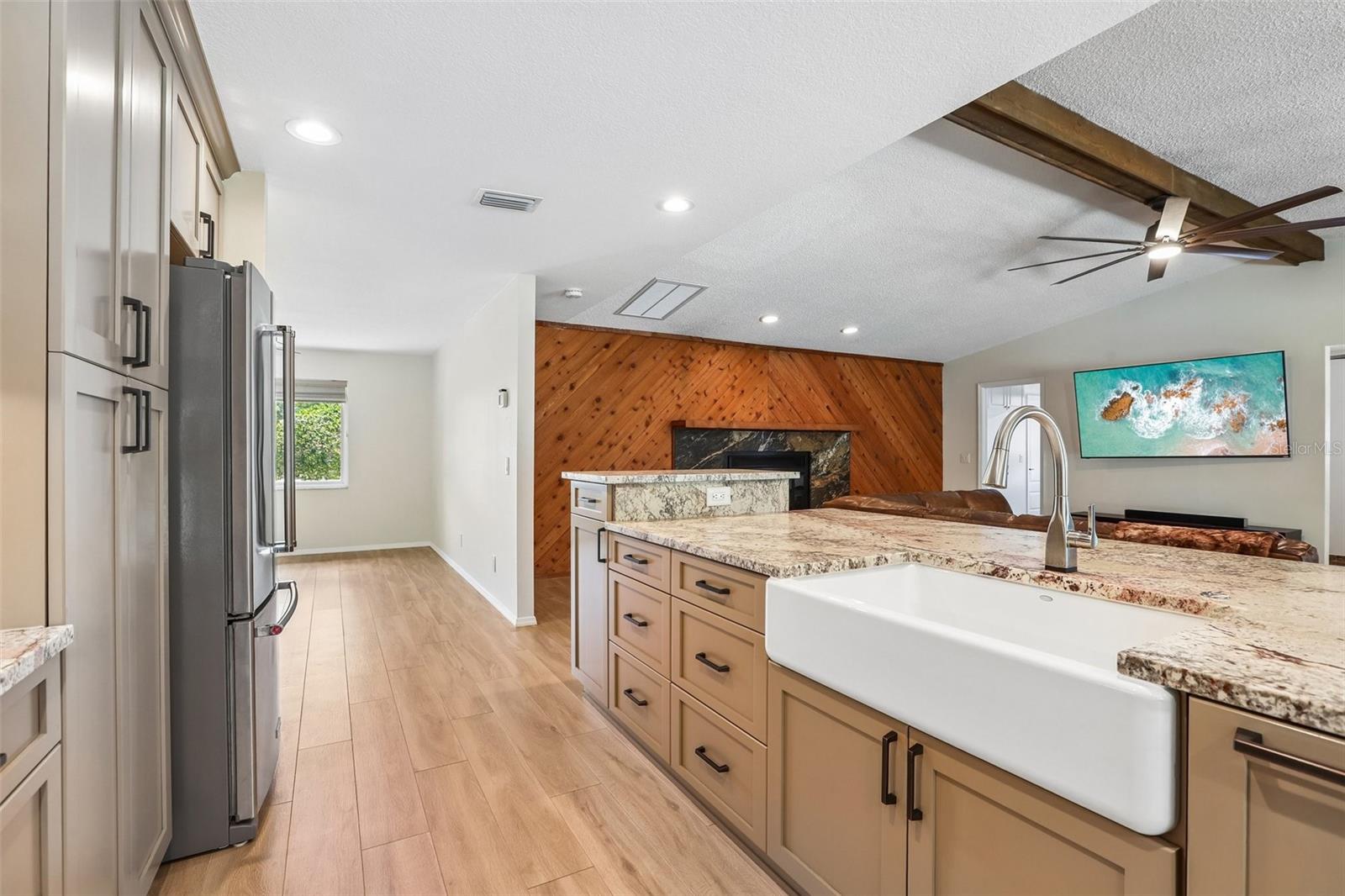 2424 SUNDANCER DR, CLEARWATER, FL, 33759