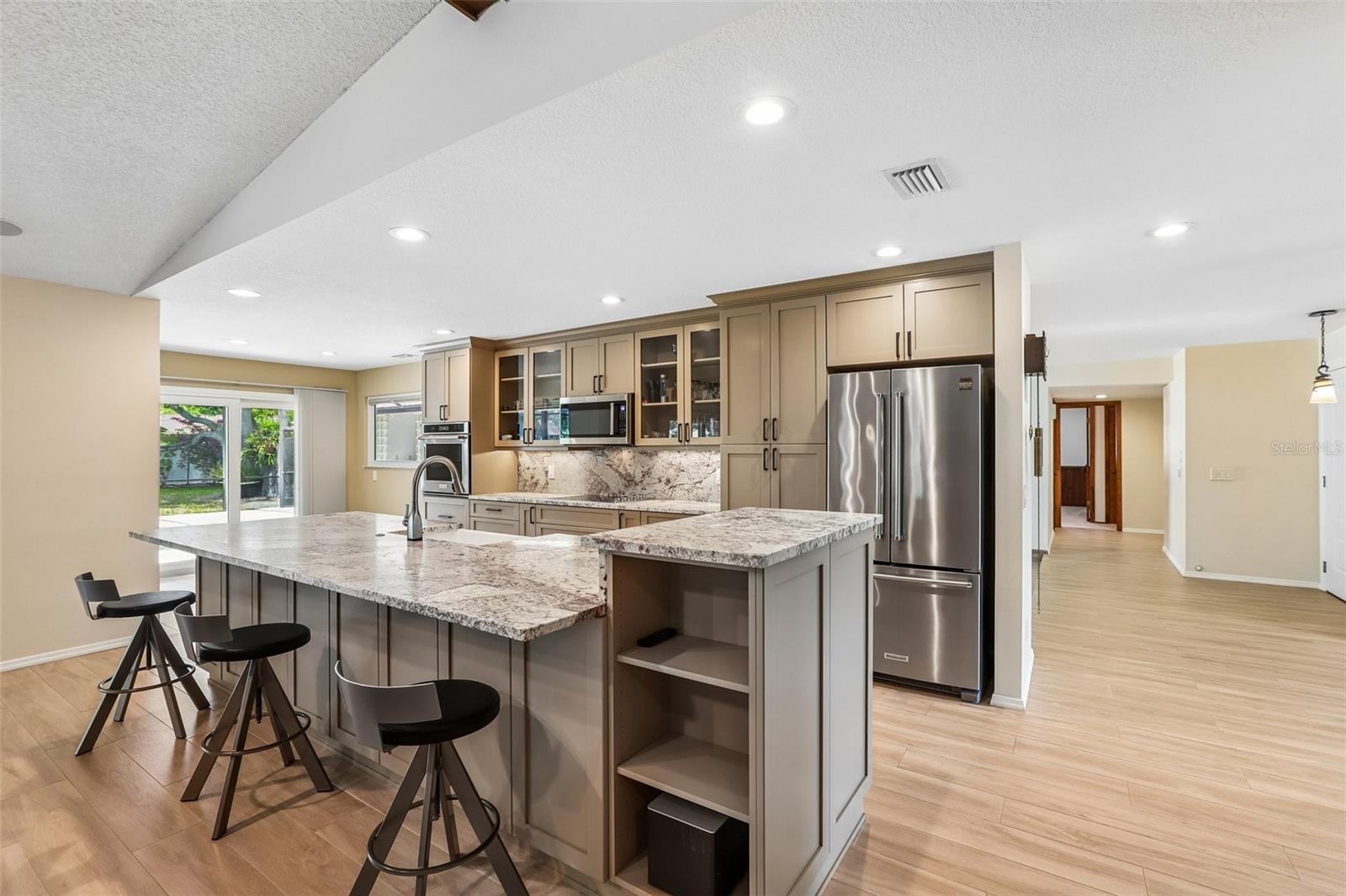 2424 SUNDANCER DR, CLEARWATER, FL, 33759