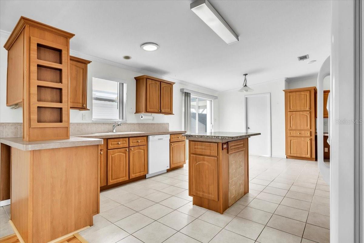 3650 ROSSMERE RD, PORT CHARLOTTE, FL, 33953