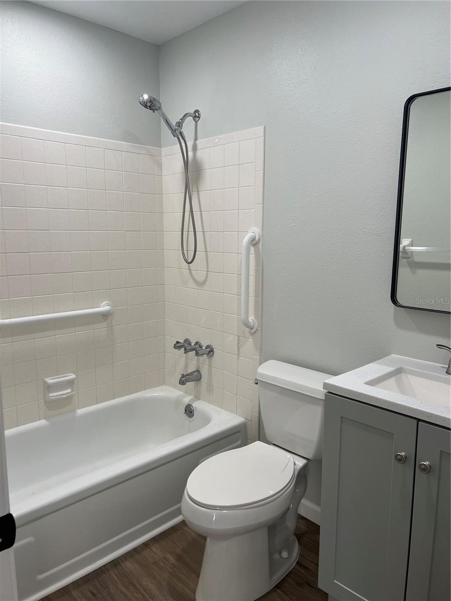 304 LA SERENA, WINTER HAVEN, FL, 33884
