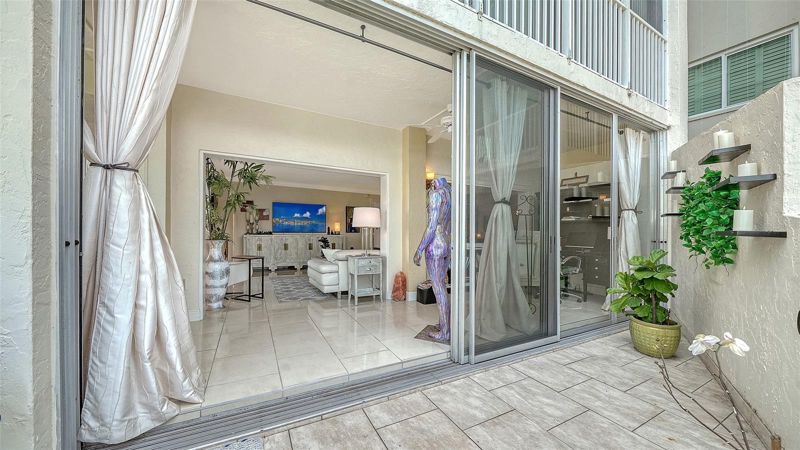 1355 S PORTOFINO DR #103, SARASOTA, FL, 34242