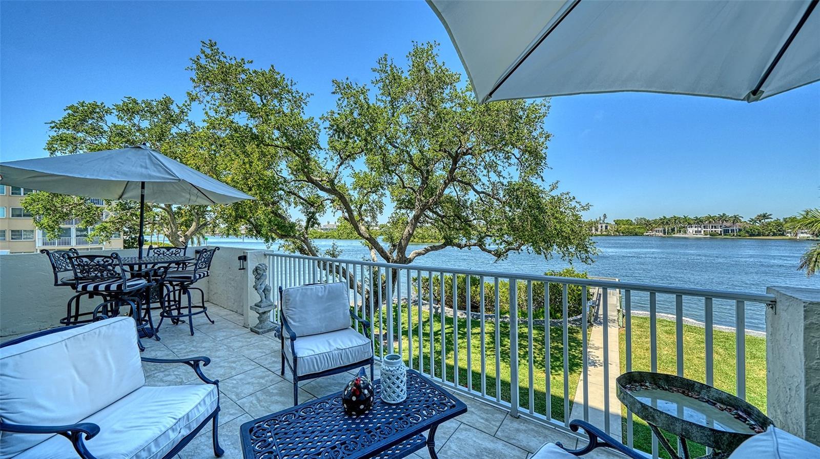 1355 S PORTOFINO DR #103, SARASOTA, FL, 34242