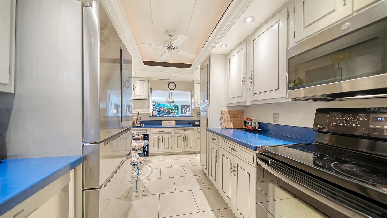 1355 S PORTOFINO DR #103, SARASOTA, FL, 34242