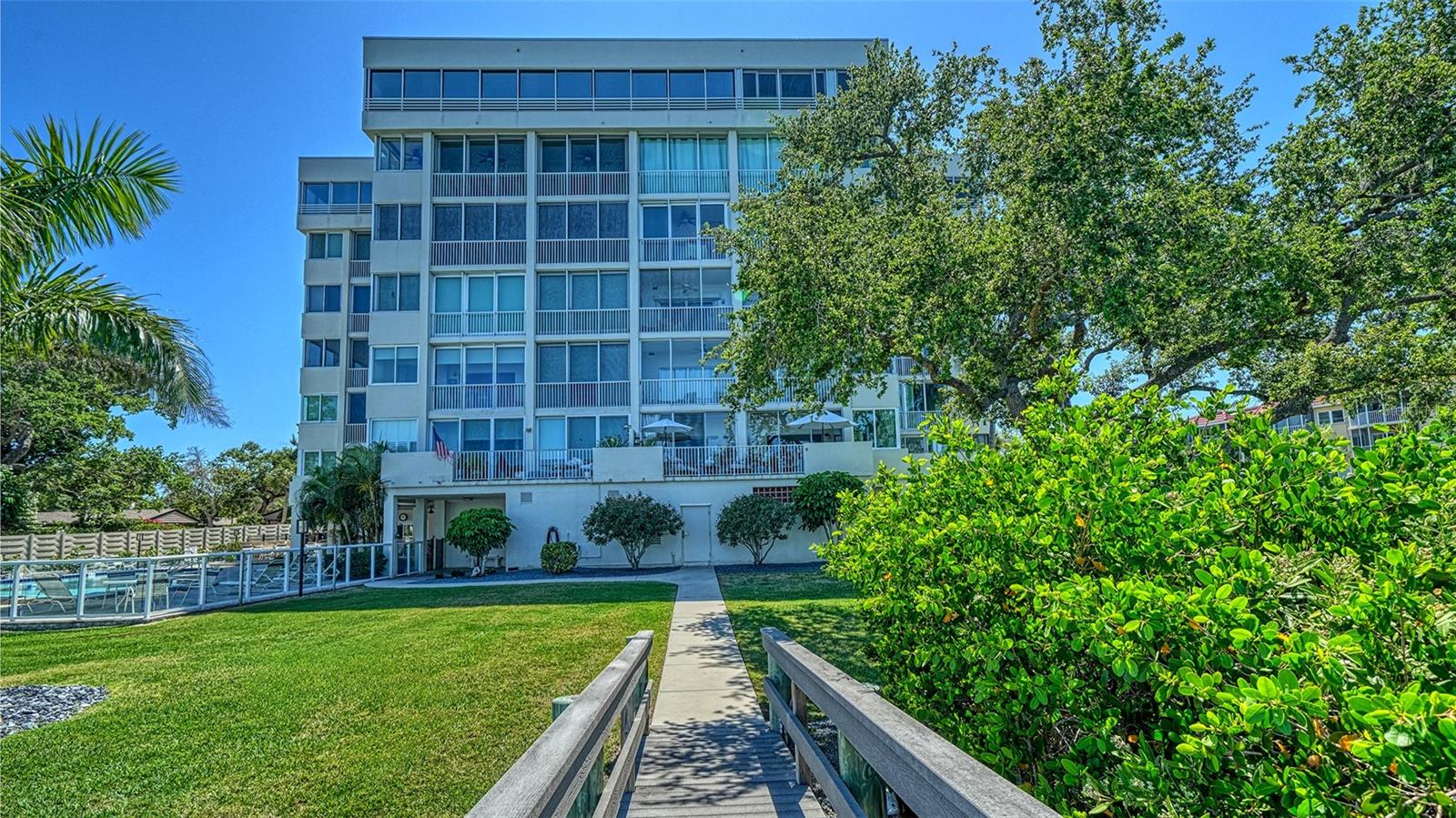 1355 S PORTOFINO DR #103, SARASOTA, FL, 34242