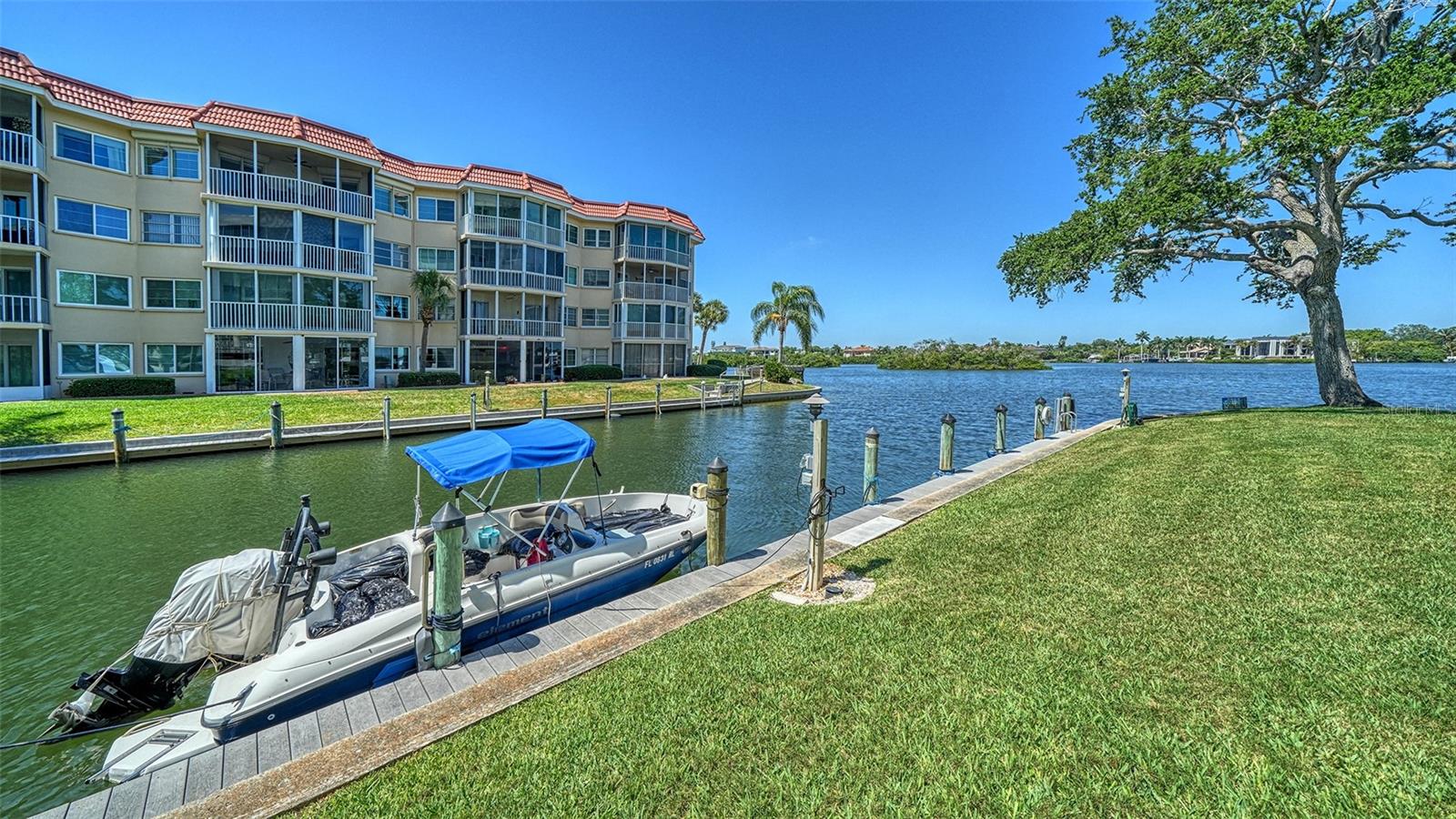 1355 S PORTOFINO DR #103, SARASOTA, FL, 34242