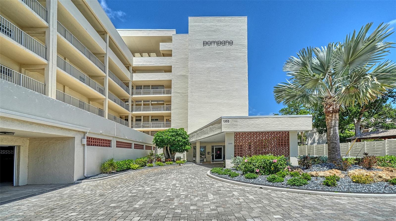 1355 S PORTOFINO DR #103, SARASOTA, FL, 34242