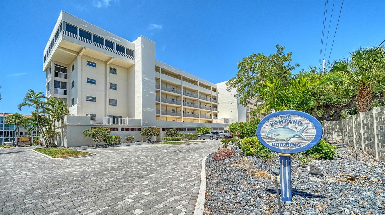 1355 S PORTOFINO DR #103, SARASOTA, FL, 34242
