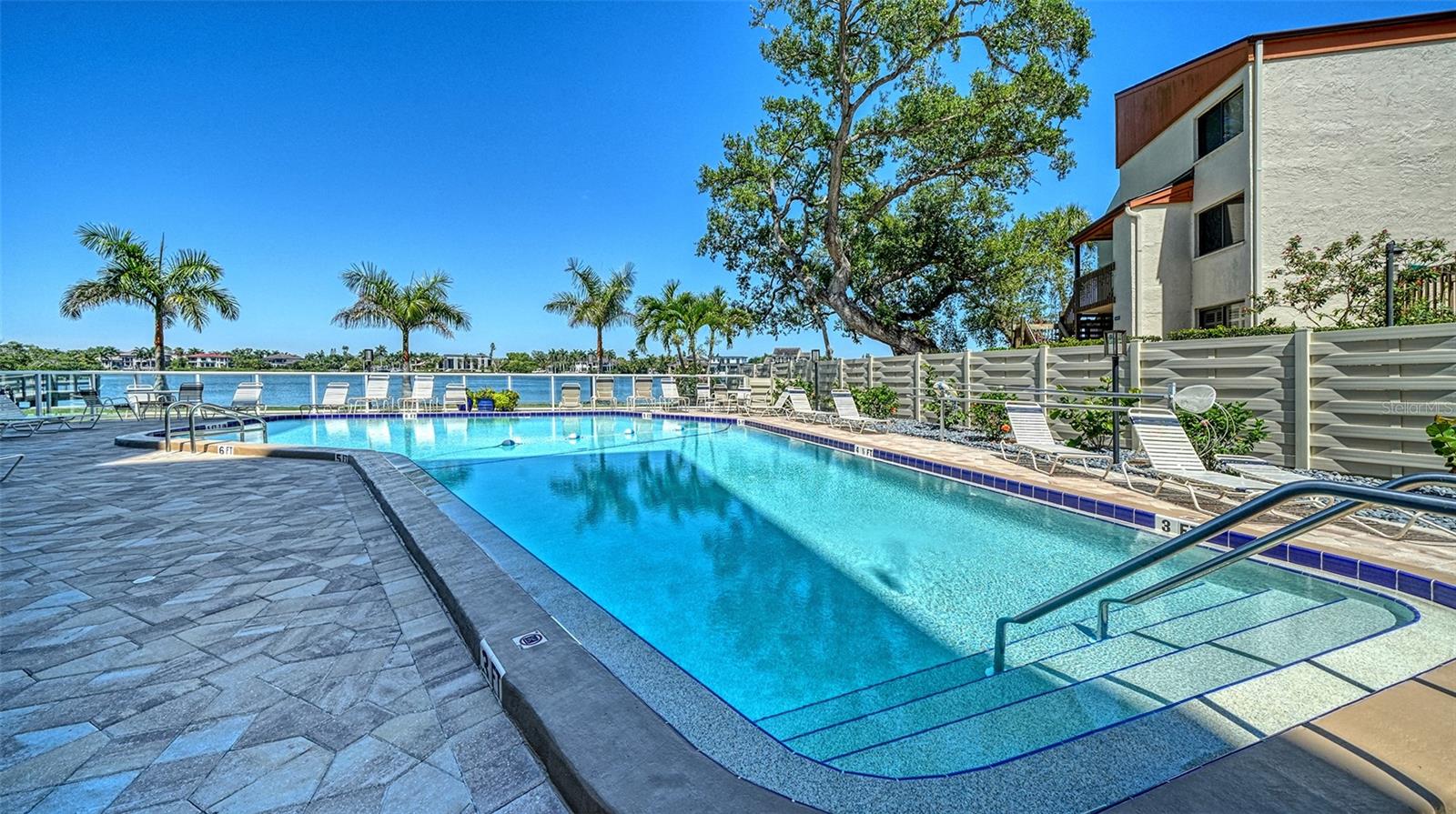 1355 S PORTOFINO DR #103, SARASOTA, FL, 34242