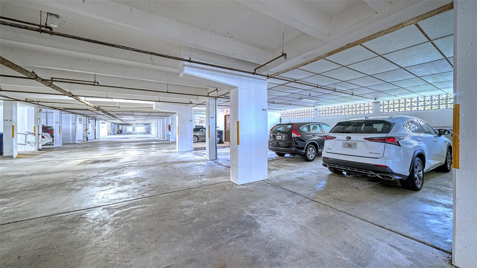 1355 S PORTOFINO DR #103, SARASOTA, FL, 34242