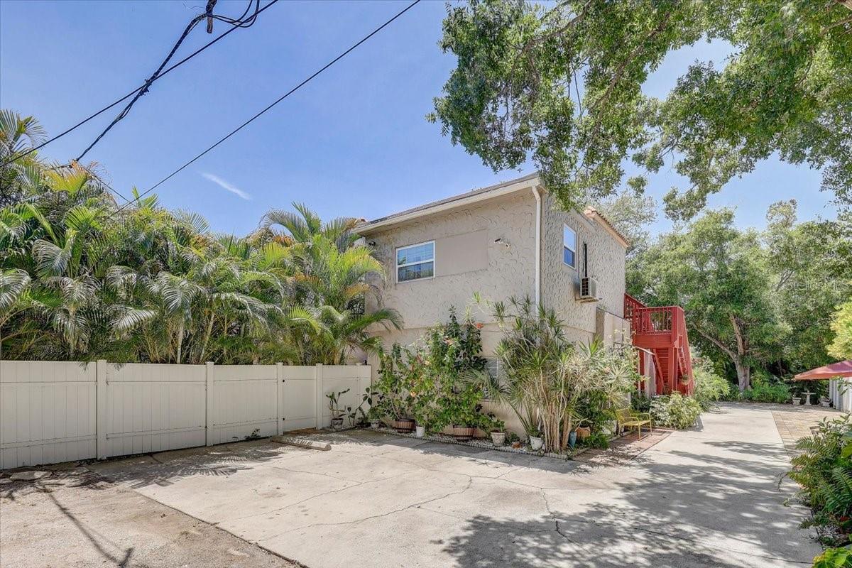325 49TH ST N, ST PETERSBURG, FL, 33710