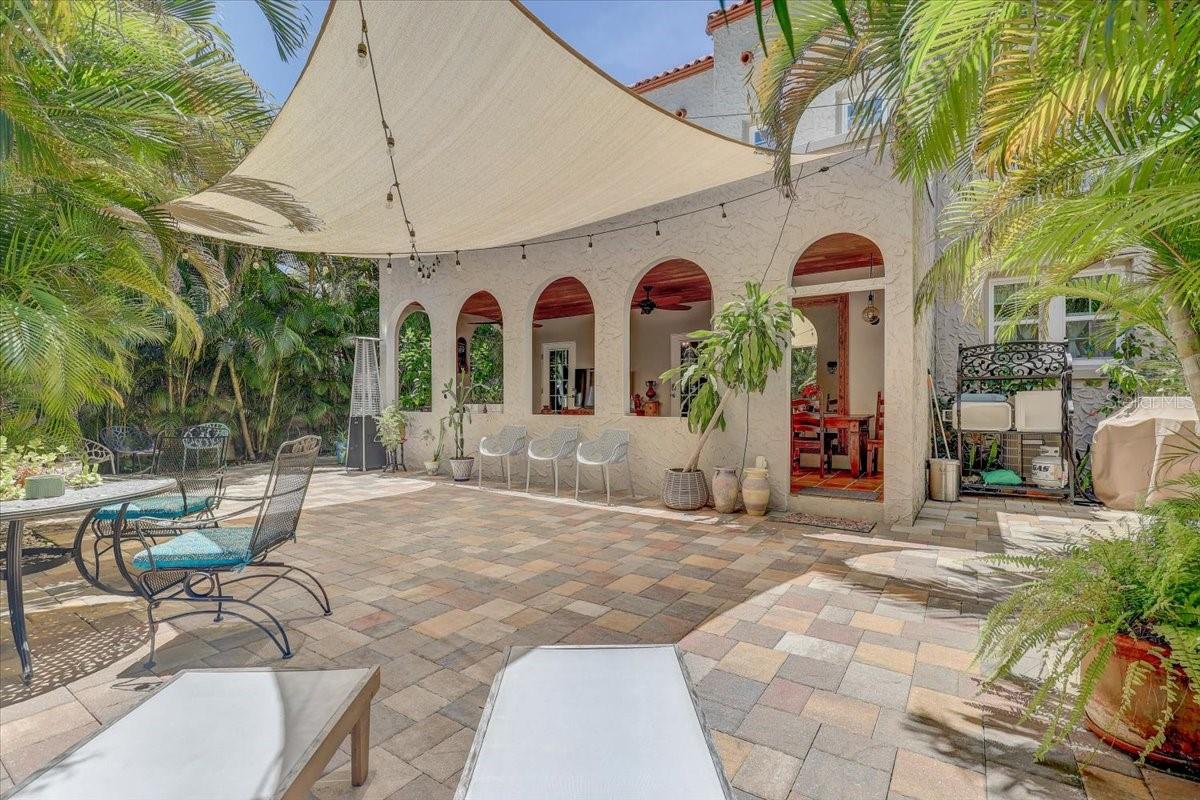 325 49TH ST N, ST PETERSBURG, FL, 33710