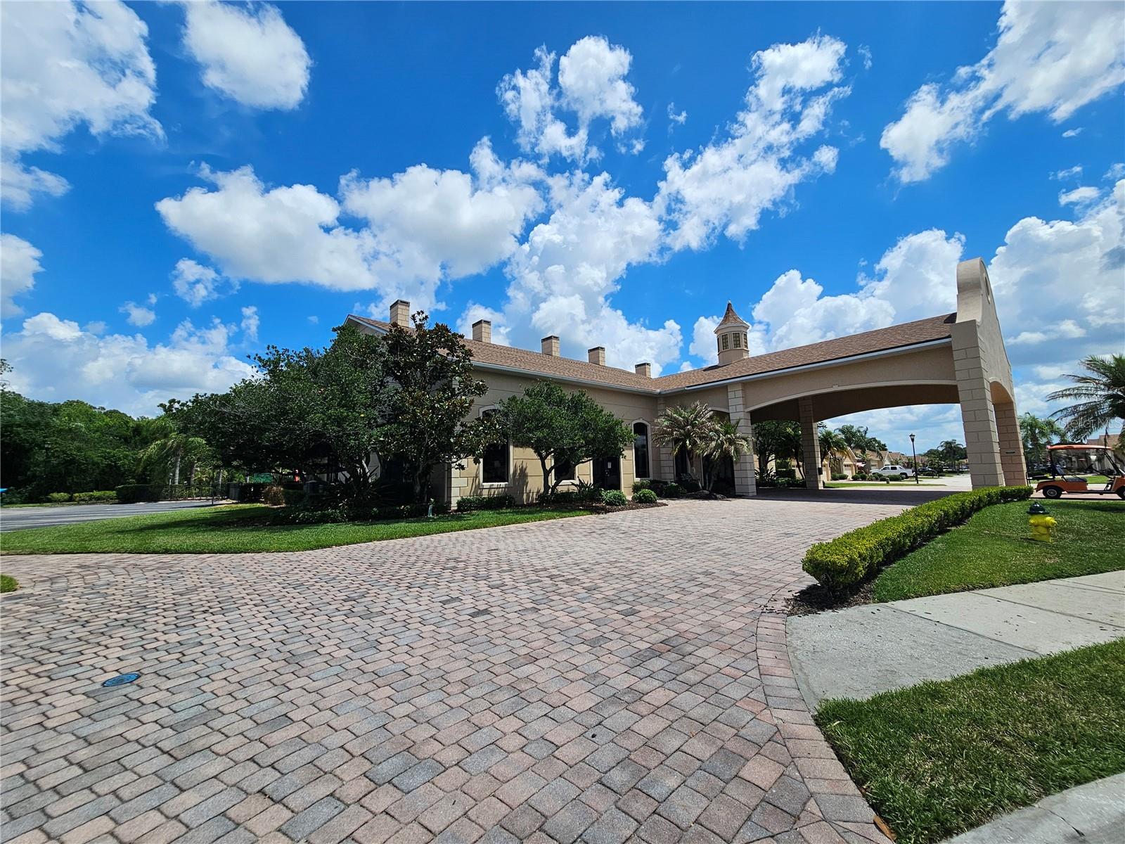 1590 VIENNA SQUARE DR, WINTER HAVEN, FL, 33884