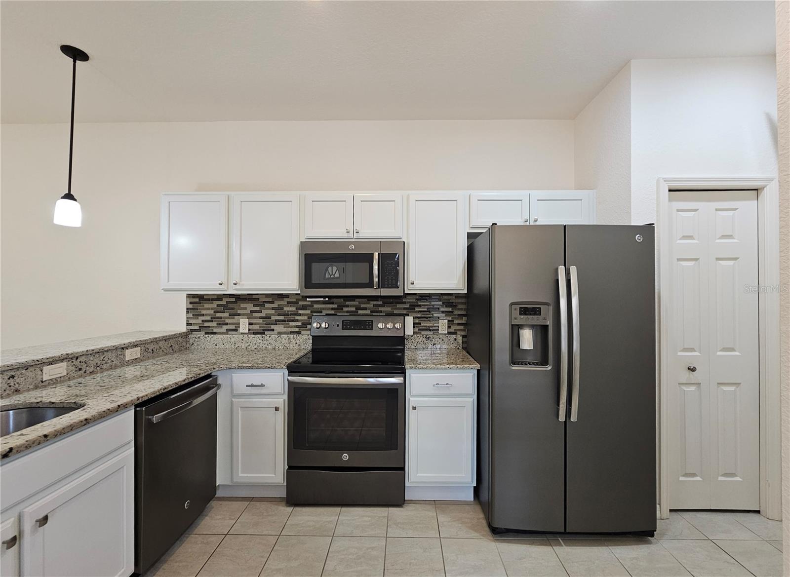 1590 VIENNA SQUARE DR, WINTER HAVEN, FL, 33884
