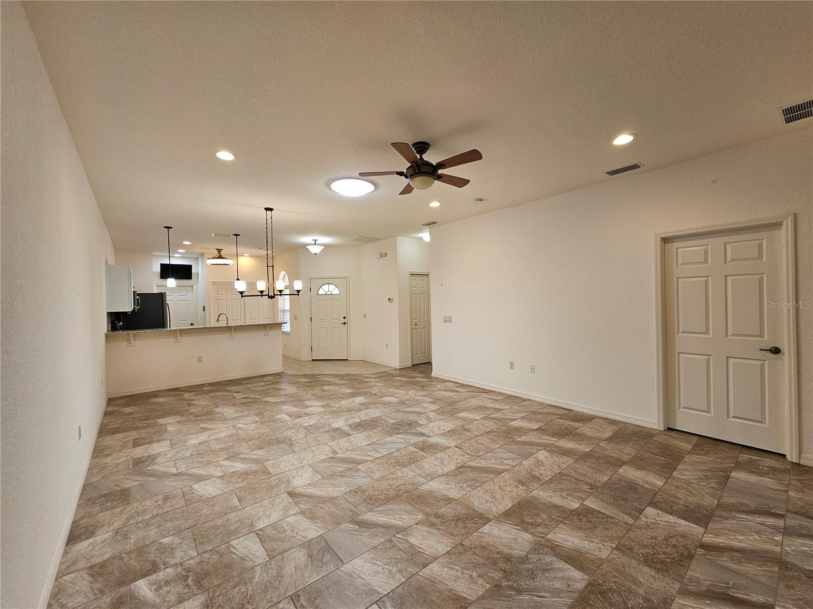 1590 VIENNA SQUARE DR, WINTER HAVEN, FL, 33884