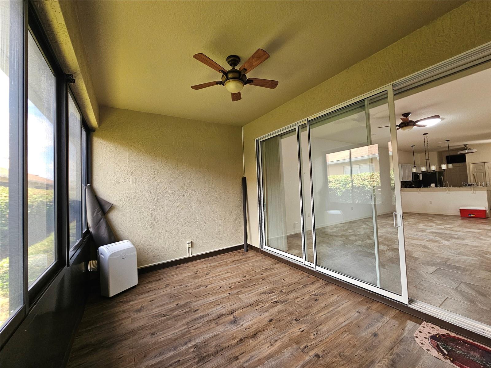 1590 VIENNA SQUARE DR, WINTER HAVEN, FL, 33884