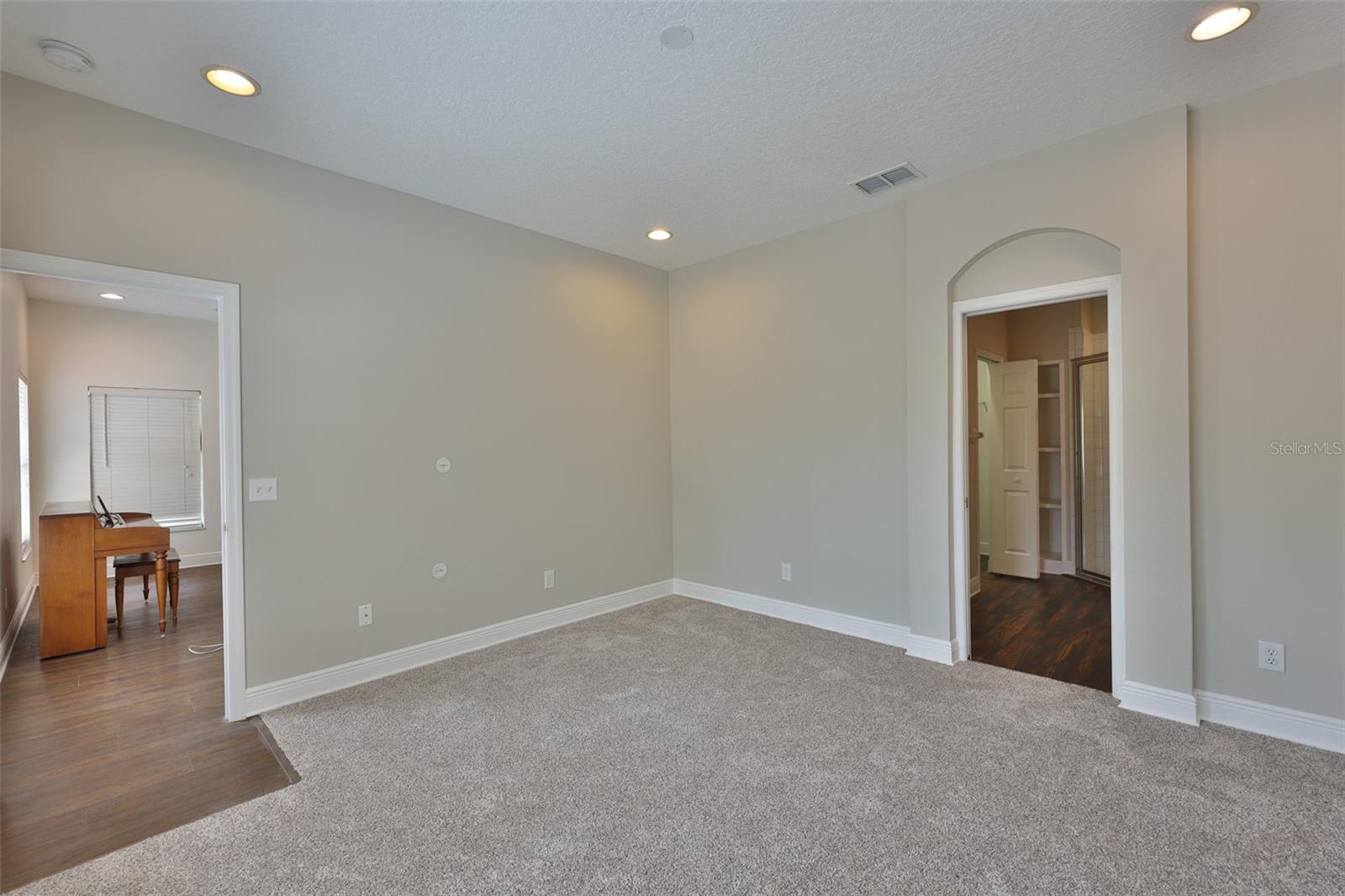 708 COADE STONE DR, SEFFNER, FL, 33584